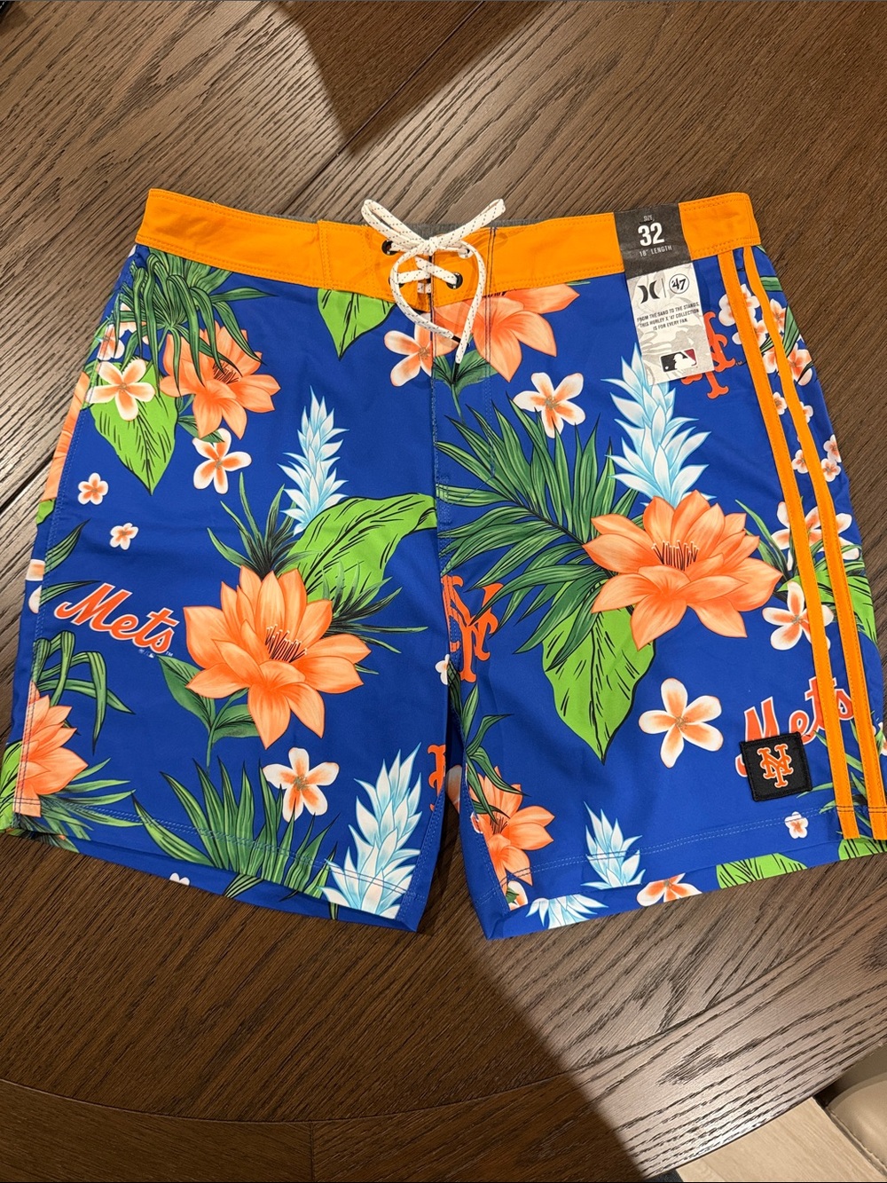 Hurley New York Mets Blue & Orange Floral Hybrid Shorts